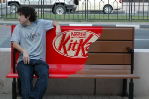 Campagne Kit Kat Candy Bench, Londres, 2012