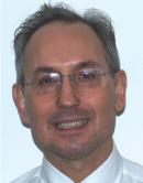 Michael Simmonds, chef de l'unité des services contractualisés, OCDE