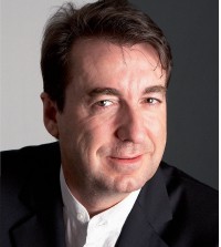 Roland André, président du SNCD, directeur général de Mediapost Multicanal, s'exprime sur l'avenir de la relation client.
