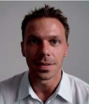 FREDERIC BARDEAU fundou a Limite, uma agência dedicada à comunicação responsável e questões relacionadas com o interesse geral (mobilização, patrocínio, angariação de fundos) em 2008. É responsável pelo digital: planeamento estratégico, parcerias e operações especiais.'intérêt général (mobilisation, mécénat, collecte de fonds) en 2008. Il est en charge du digital: planning stratégique, partenariats et opérations spéciales.