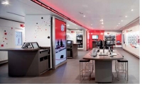 SFR: Les nouvelles boutiques SFR recourent aux sens pour privilégier la relation client.