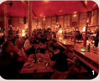 1/ Académie Fratellini. Un site au décor original, proche de paris. Le bâtiment est dédié aux arts du cirque.