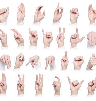 IAdvize et Deafi s'associent pour répondre aux demandes des consommateurs malentendants