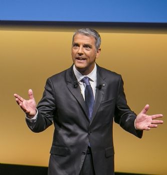 Election directeur(trice) Client 2017 : Thierry Plantegenest, Directeur Client Monde pour Renault
