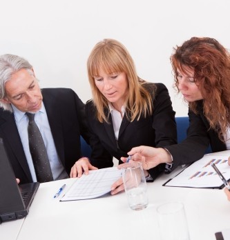 Un actionnaire minoritaire ne veut pas vendre ses actions, comment faire ?