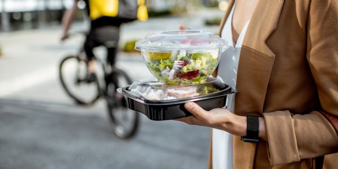 Options Solutions réduit les déchets de la restauration rapide