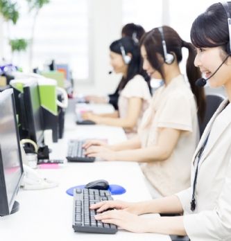 6 formations pour améliorer l'expression écrite des conseillers clients