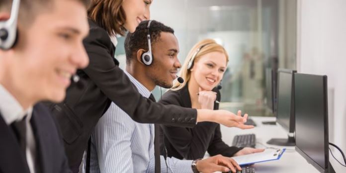 Centres de contact : l’accès aux données clients et agents pour optimiser le management